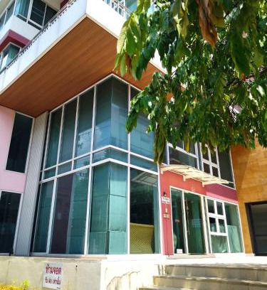 Phlabphla Apartment | Duplex 21 Apartment