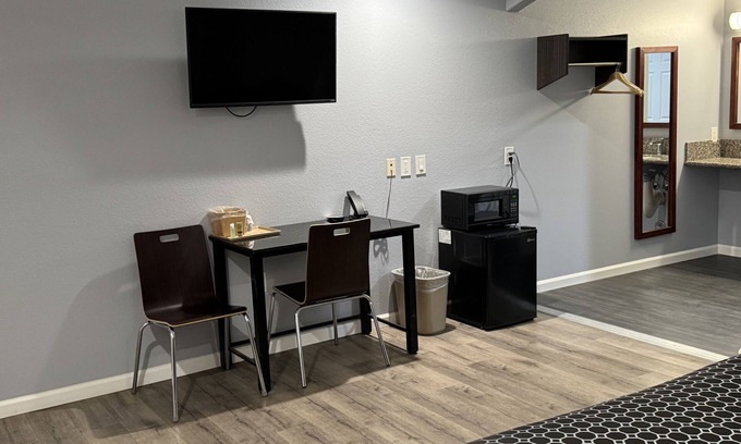 Loma Linda Hotel | Dutch Motel