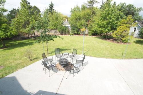 Oak Harbor House | Dyer House