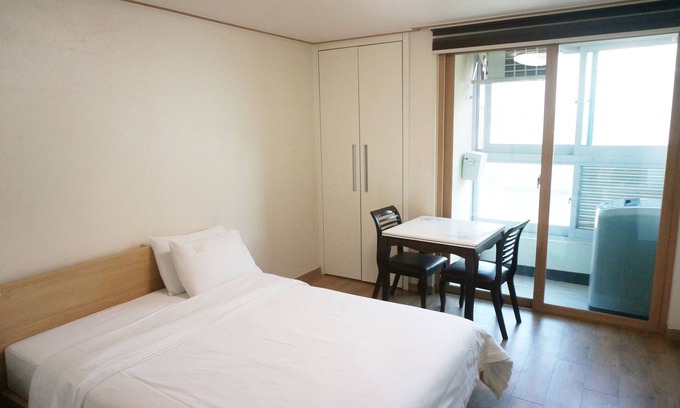 Dunsan-dong Hotel | EAN Residence Hotel