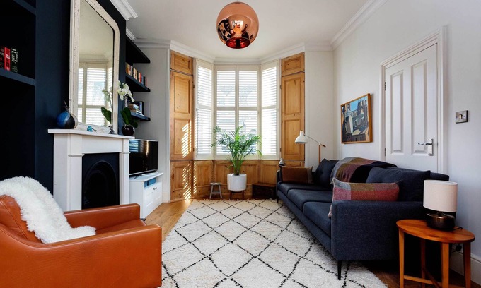 Bow West House | East London Escape, by Veeve