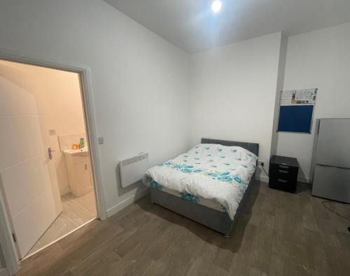 Manchester House | Easy home