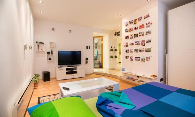 Zagreb Apartment | eazZynight Center Apartment