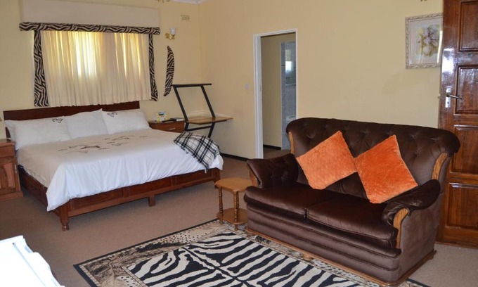 Bulawayo Cabin | Ebuhleni lodge