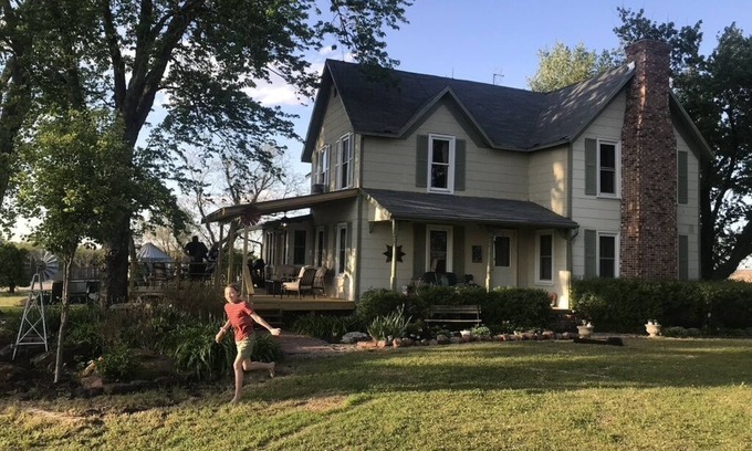 Clay County House | Eclectic Farmhouse on the Prairie