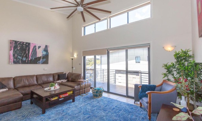 Jindabyne House | Eclipse 4 10 Nettin Circuit