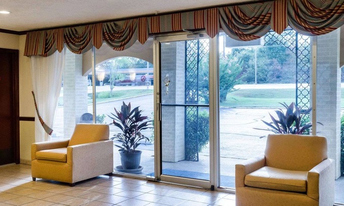 Kosciusko Hotel | Econo Lodge Kosciusko