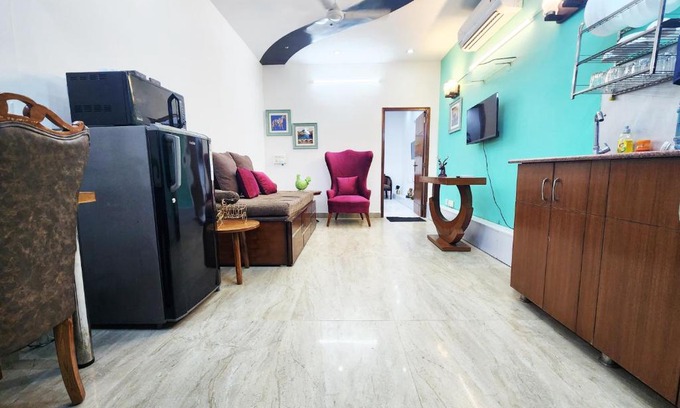 Greater Kailash Apartment | Economical Modern 1BHK Unit Prime Location 6