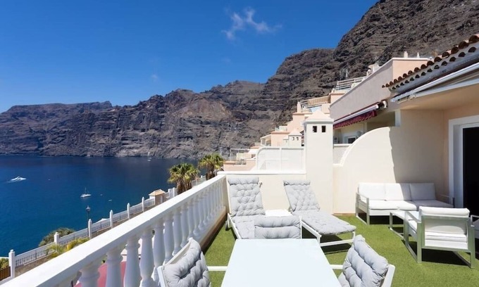 Los Gigantes Apartment | Eden Rentals Maravilloso Atico con Vistas al Mar