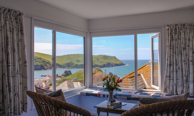 Hope-Cove House | Eddystone