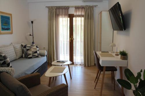 Kassandra Apartment | Edem Haven Luxury Apartment