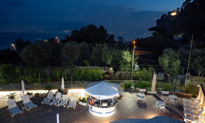 Vico Equense Hotel | Eden Bleu