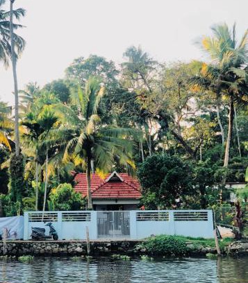 Alappuzha Bed & Breakfast | Eden cabana