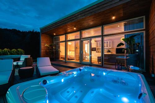 Bran Cabin | Eden Hill Retreat & Spa - Adults Only