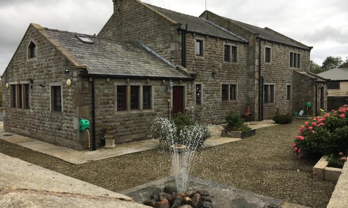 Dobcross House | Edge Gate Farm