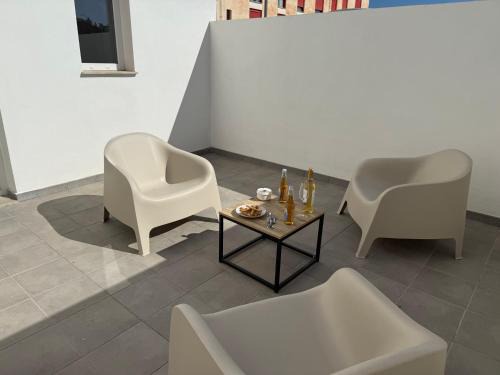 Bailen-Miraflores Apartment | EDIFICIO La Botica de Enrique