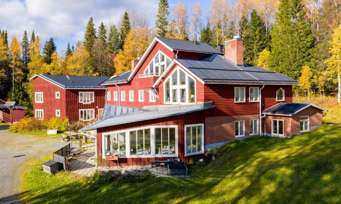 Undersaker House | Edsåsgården