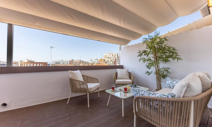el Mercadal Apartment | Eiximenis - Holiday Apartment Rental in Girona | Bravissimo