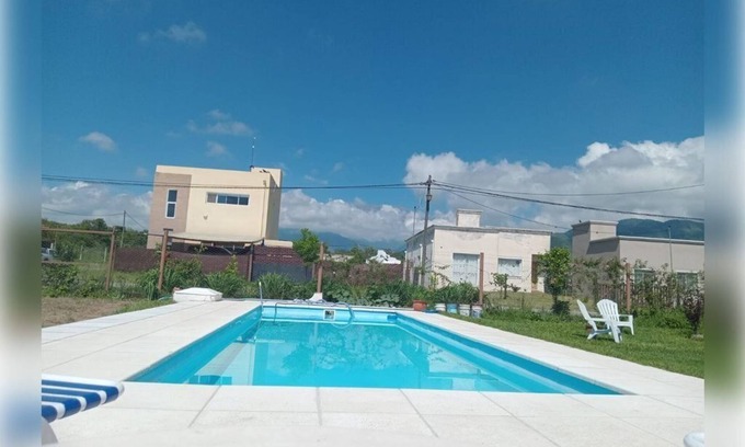 Campo Quijano Cabin | ¡El Alojamiento que Todos Buscan en Salta! Hasta 10 Personas