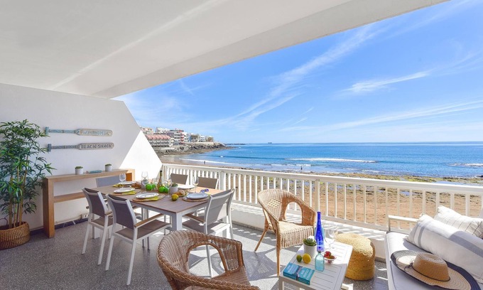 Melenara Apartment | El Balcon de Salinetas by VillaGranCanaria