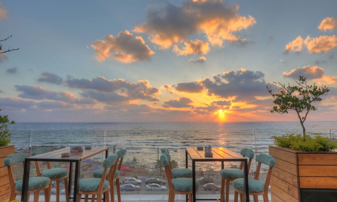 Tyre Hotel | El Boutique Hotel