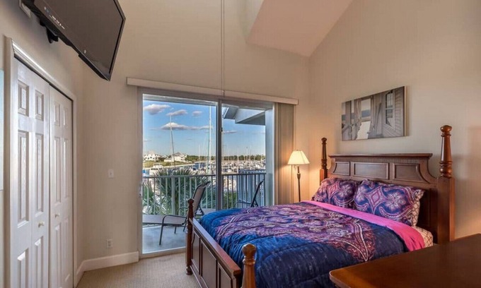 Ruskin Condo | El Capitan U429 2. Little Harbor Beach Resort Tampa Bay