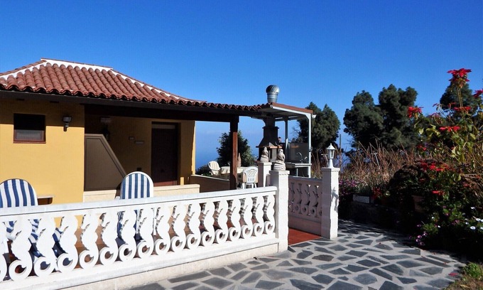 Icod de los Vinos House | El Lagar