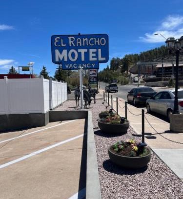 Williams Hotel | El Rancho Motel