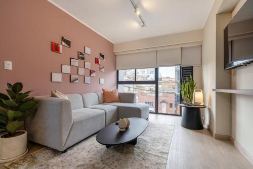 Barranco Apartment | El Sol Este by Geko