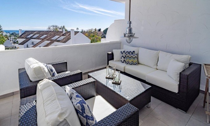 Nueva Andalucia Apartment | ELD1-Stunning 2 Bedroom Penthouse in Puerto Banus