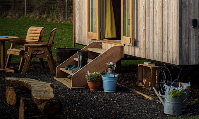 Trusham Cabin | Elder - Little Ash Luxury Shepherd's Hut