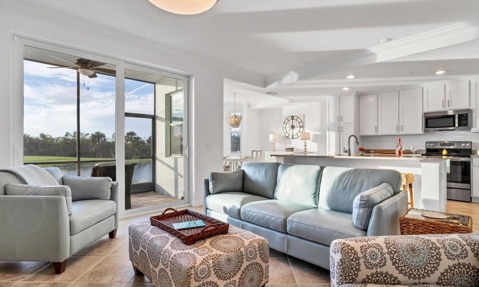 Charlotte Harbor Condo | 🥇 Elegant 2bd condo in incredible golf resort (CH929)