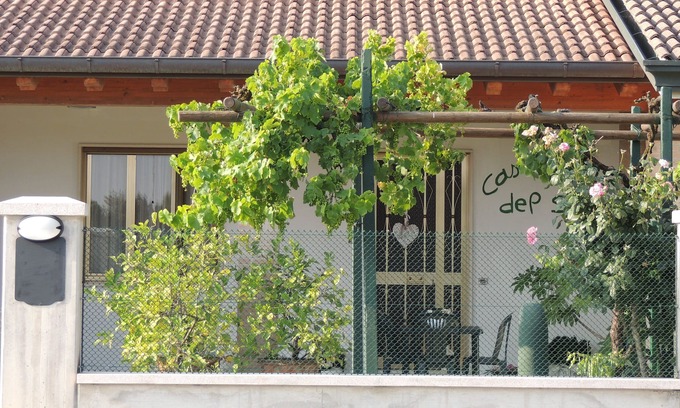 Santa Maria di Sala House | Elegant AND Quiet Single House: Holiday House OF THE SUN - Near Venice !!