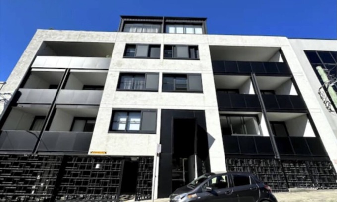 Redfern Apartment | Elegant downtown apartment with absolutely everything at your fingertips