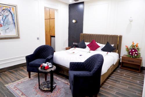 Multan Hotel | Elegant Executive Suite