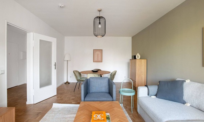 Kreuzberg Apartment | Elegant Mitte 1BR nr Checkpoint Charlie, by Blueground