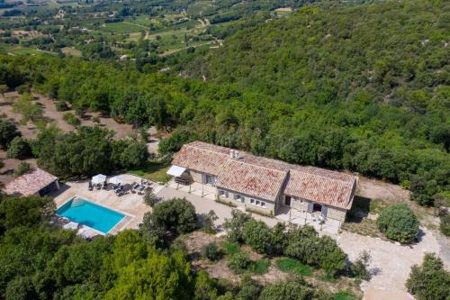 Bonnieux Villa | Elegant Provenal Villa in Bonnieux with Garden Private Pool - La Bcasse