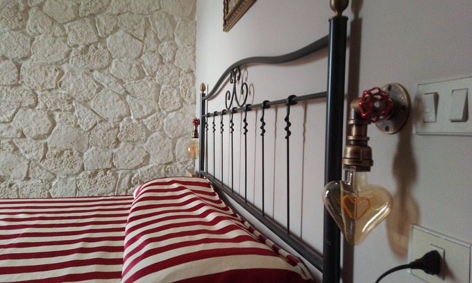 Villasimius Villa | Elegant villa with garden, patio, swimming pool, wifi, air conditioning