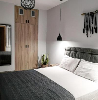 Nea Peramos Apartment | Elements Studios