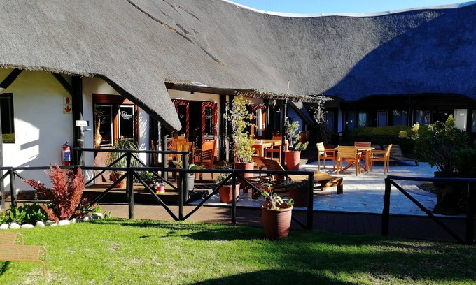 Colchester House | Elephants Footprint Lodge
