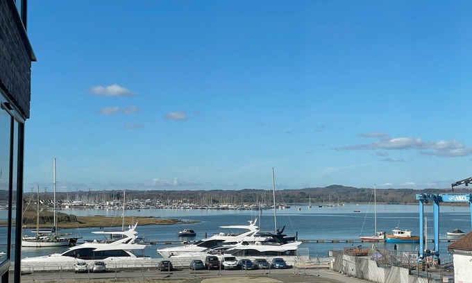 Hamworthy Apartment | elevate - No.8