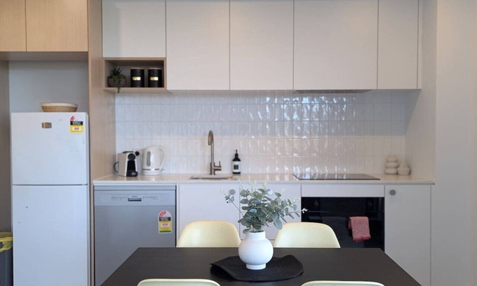 Phillip Apartment | "elevate" Two Bedroom Apartment in Woden