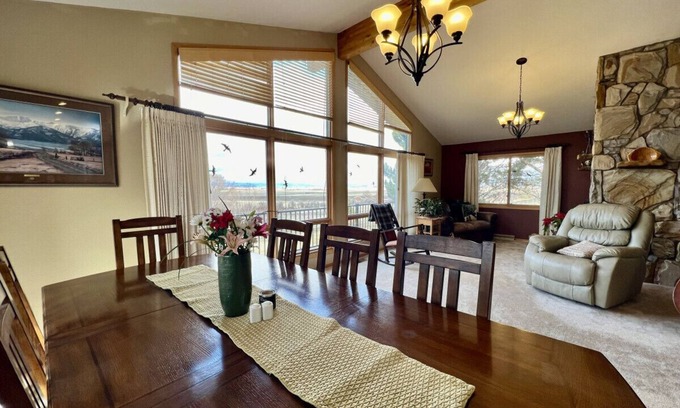 Baker City House | Elkhorn Views Home - Gorgeous Views! 4 Bdrm, Sleeps 8, w/Sauna, Local Golfing 50% Off!