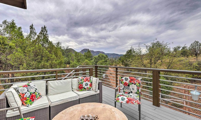 Payson Cottage | 'elkwood Lodge' Cabin w/Hot Tub in Star Valley!