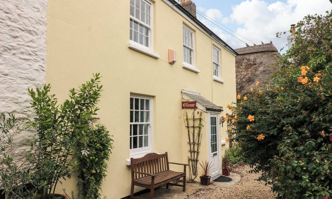 Malborough House | ELLENOR, pet friendly, character holiday cottage in Malborough