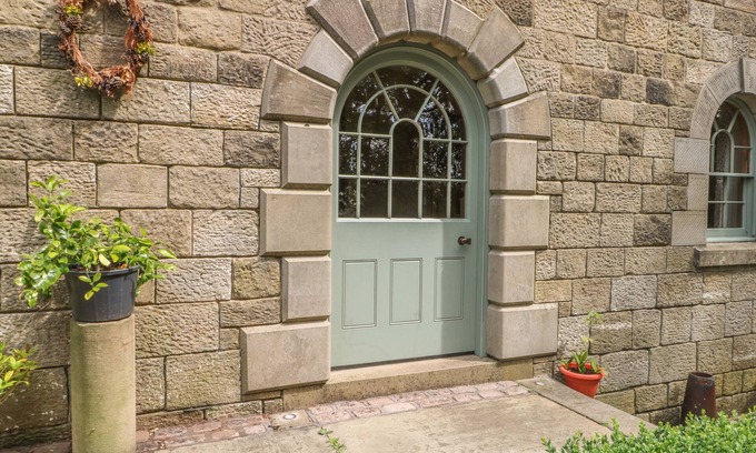 Longnor Cottage | Elmwood