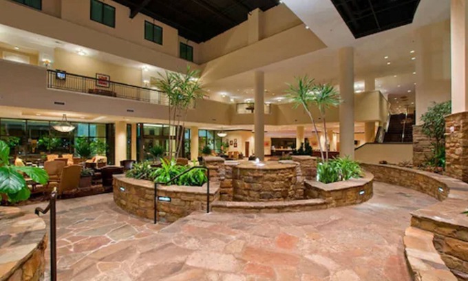 Main - Military Plaza Hotel | Embassy Suites San Antonio Riverwalk-Downtown