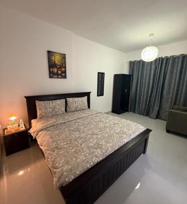 Al Zahiyah House | Emira Haven