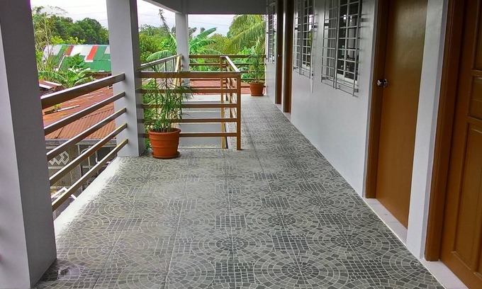 Silang Hotel | Emperor's Suites