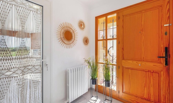 Torrent House | Empordanese charm near the beach - With outdoor terrace and quiet environment.